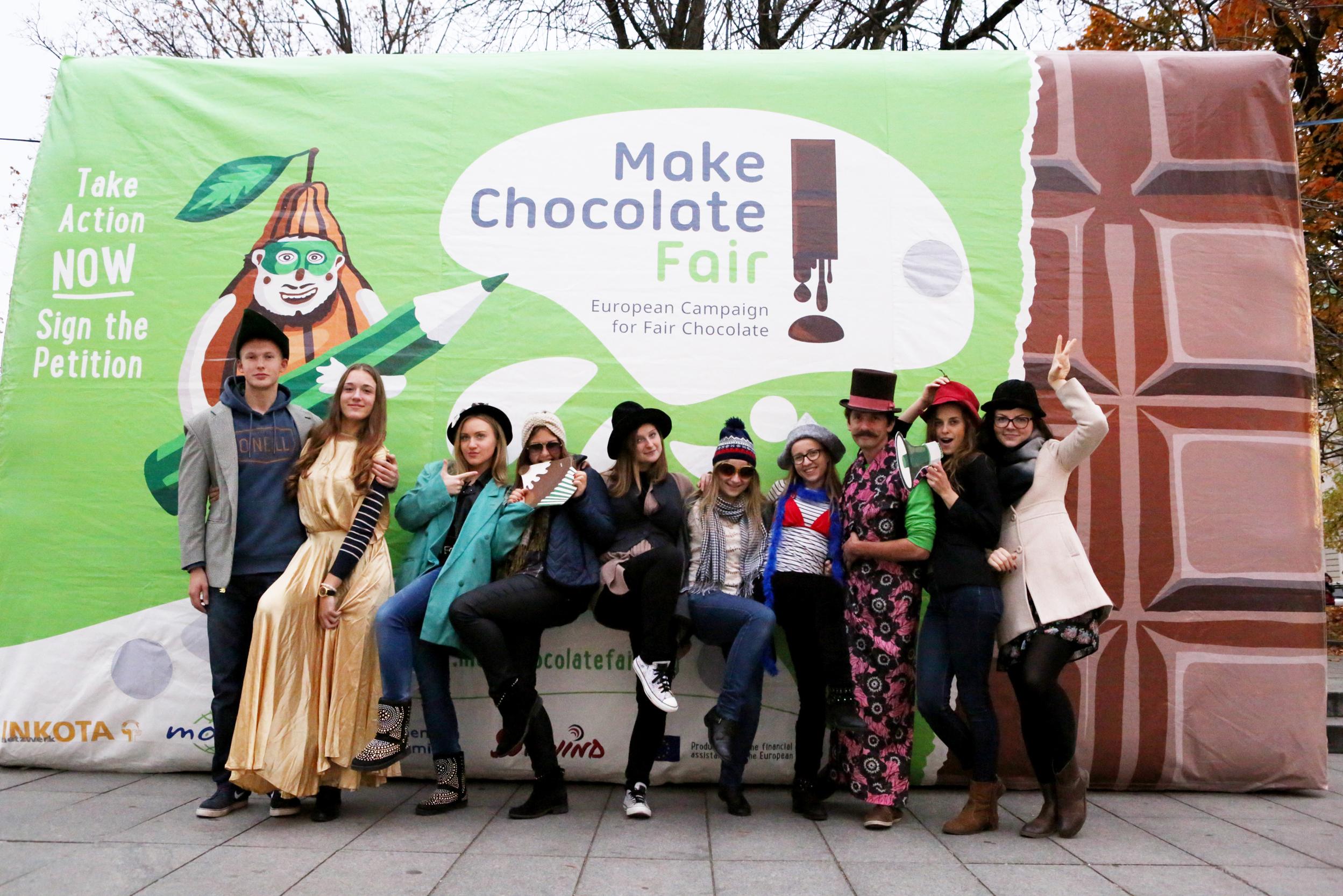 Foto_Schokomobiltour_Aktivist*innen für faire Schokolade
